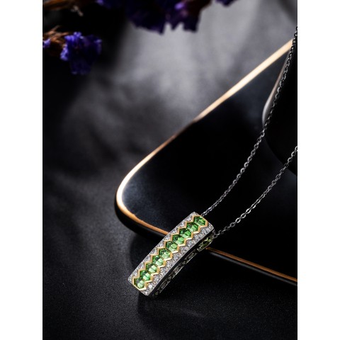 沙弗莱钻石18K金项链 CH055 （主石1.01ct 副石0.28ct 含链总重量3.83g）